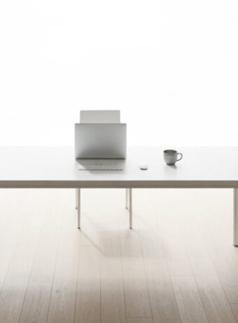 minimalistisches Bürolayout Klarheit
