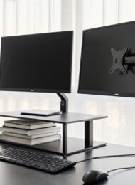 Monitorständer vs. Monitorarm